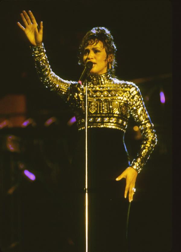 Whitney Houston in "The Co<em></em>ncert for a New South Africa [Durban]."